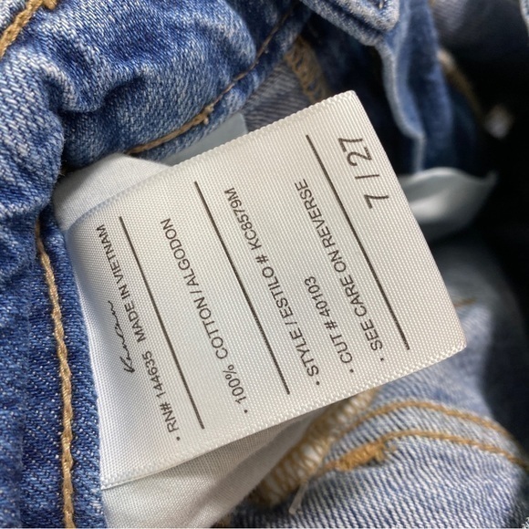 Kancan Buckle 27/7‎ Ultra High Rise Cuffed Mom Jeans Distressed - Picture 10 of 13